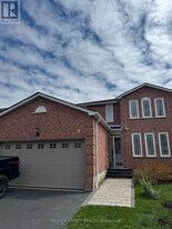 87 Large Crescent in Ajax, ON - Building Photo