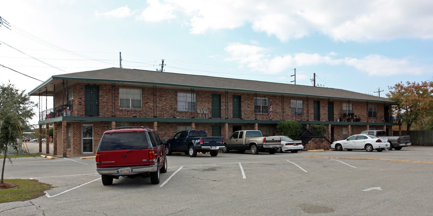 Cotita Apartments in Pascagoula, MS - Building Photo
