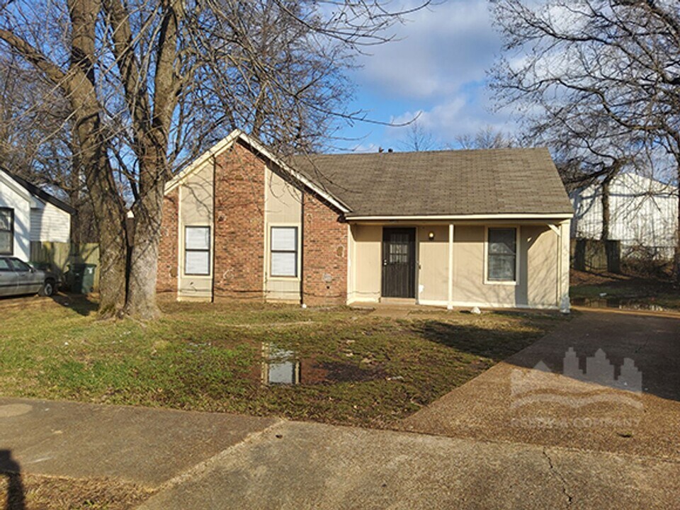 4812 Allrand Rd in Memphis, TN - Building Photo