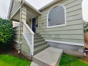736 E 19th Ave in Eugene, OR - Building Photo - Building Photo