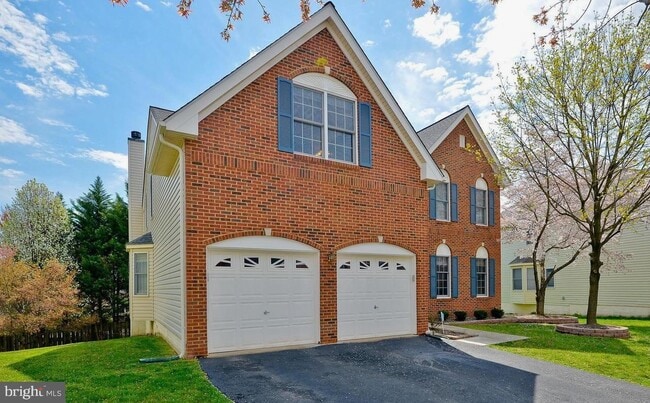 2821 Thistleberry Ct in Herndon, VA - Building Photo - Building Photo