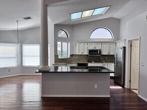 6933 W Sack Dr in Glendale, AZ - Building Photo - Building Photo