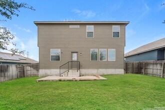 251 Antler Bnd in San Antonio, TX - Building Photo - Building Photo