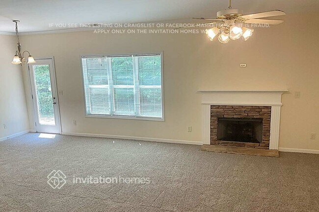 8123 Brookbend Dr in Douglasville, GA - Building Photo - Building Photo