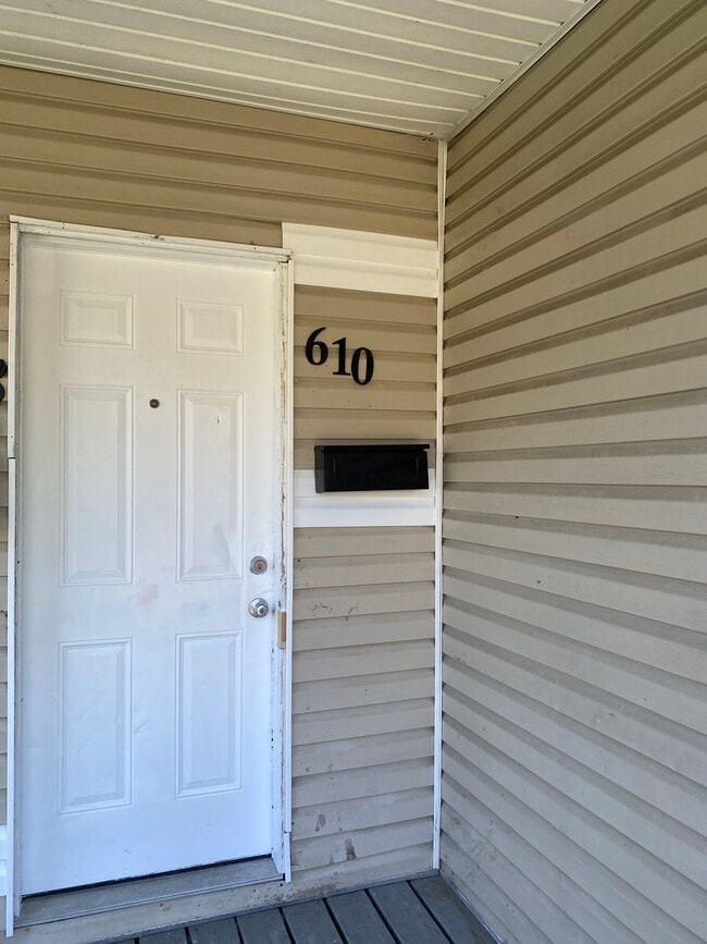 608-610-610 Racine Ave in Columbus, OH - Building Photo - Building Photo