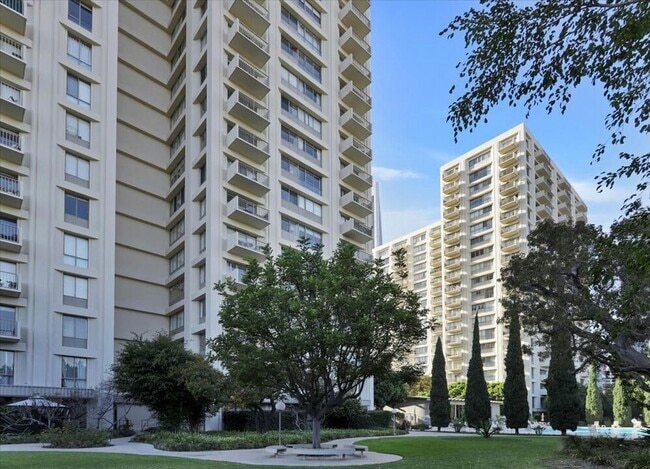 2170 Century Park E, Unit 1202 South in Los Angeles, CA - Building Photo - Building Photo