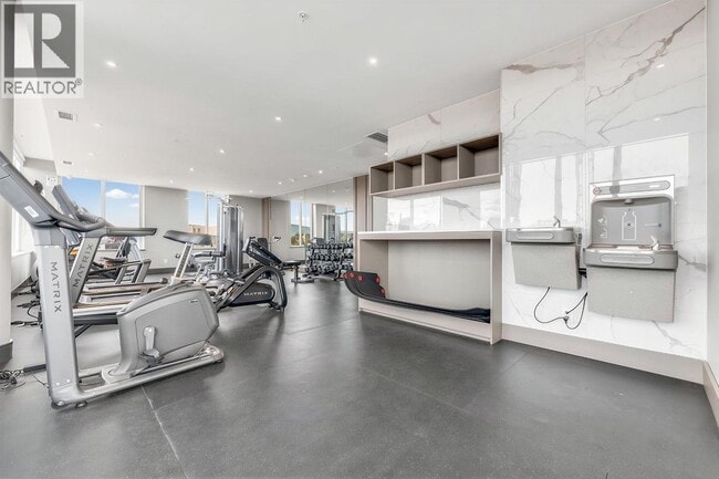 property at 823 Carnarvon St