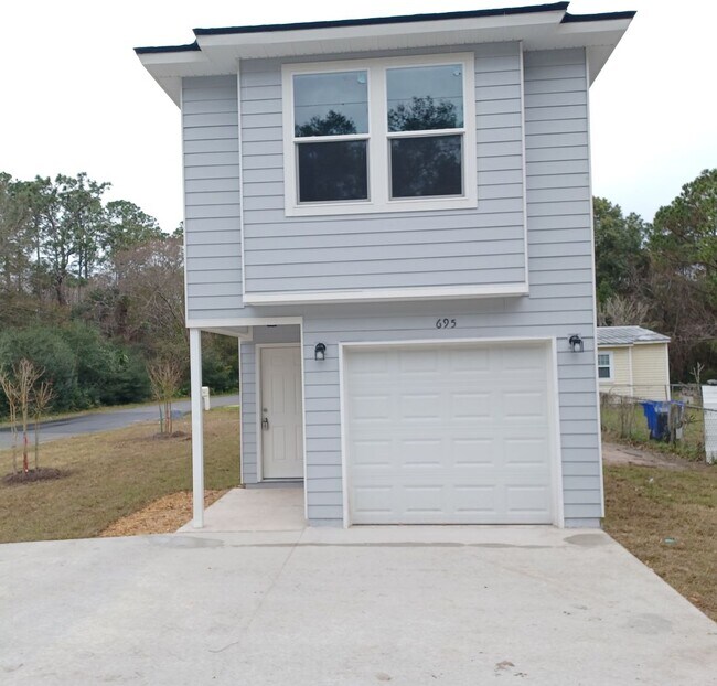 property at 695 Duval St