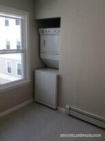 10 Homer St in Brookline, MA - Building Photo