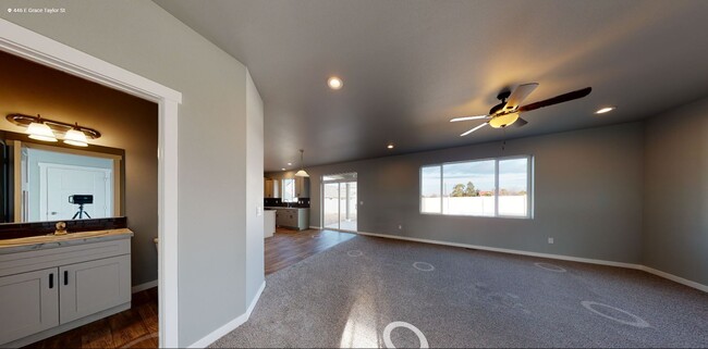 446 Grace Ln NE in Moses Lake, WA - Building Photo - Building Photo