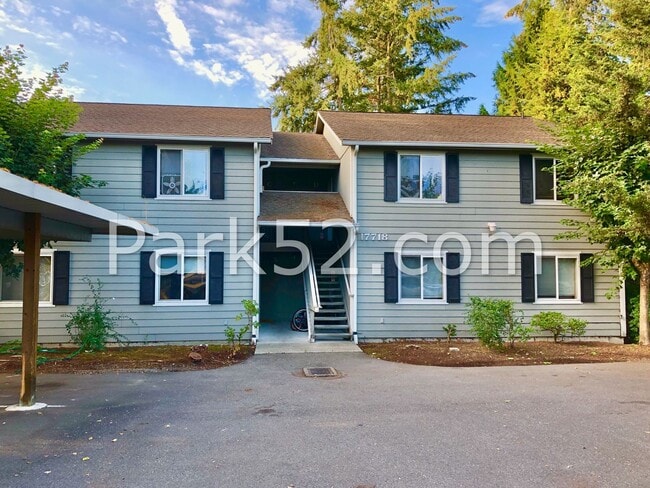 property at 17718 85th Ave Ct E