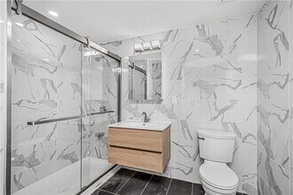 3641 johnson-Unit -6A in New York, NY - Building Photo - Building Photo