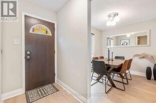14 Rock Fern Way in Toronto, ON - Building Photo