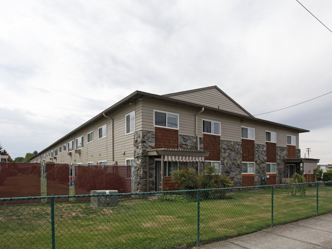 Oak Manor Apartments in Salem, OR - Building Photo - Building Photo