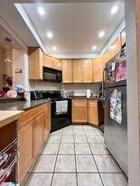 42 Fenway, Unit 2 in Boston, MA - Building Photo