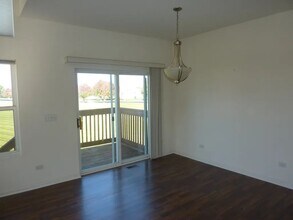 1040 Montego Bay Ct in Romeoville, IL - Building Photo - Building Photo