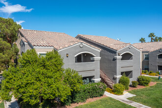 Tuscan Villas in Las Vegas, NV - Building Photo - Building Photo