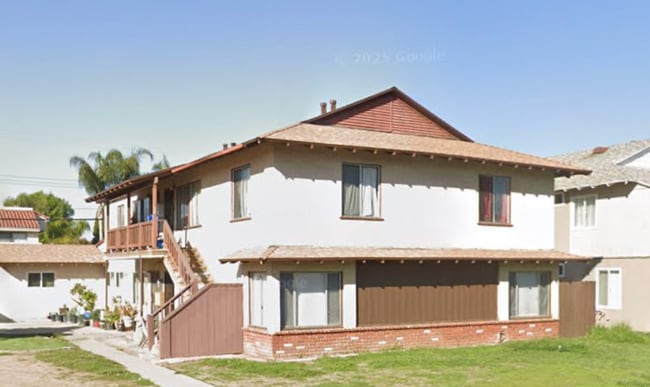 231 W Knepp Ave, Unit D