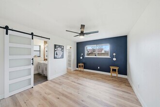 1201 Sandpiper Dr in Seabrook, TX - Building Photo - Building Photo