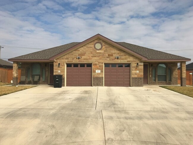 property at 4601 Skyflower Ln