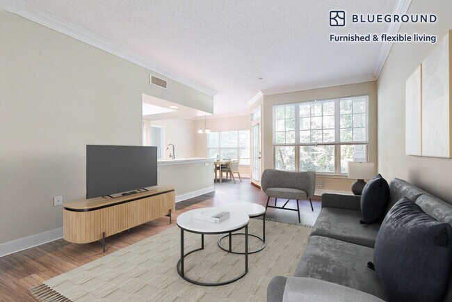 1449 Main St in Waltham, MA - Foto de edificio - Building Photo