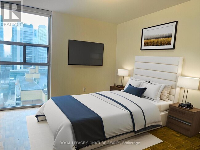 40 Homewood Ave in Toronto, ON - Building Photo - Building Photo