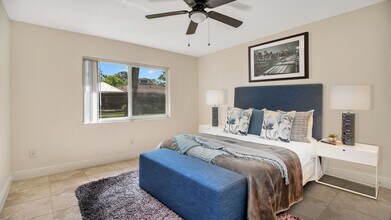 1771 Eastern Rd in South Daytona, FL - Building Photo - Building Photo