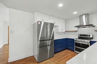 2806 Fairway Dr in Raleigh, NC - Building Photo - Building Photo