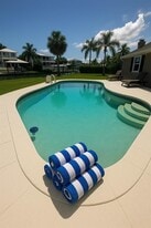 5108 W San Jose St in Tampa, FL - Building Photo