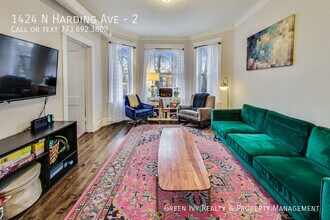 1424 N Harding Ave in Chicago, IL - Building Photo - Building Photo