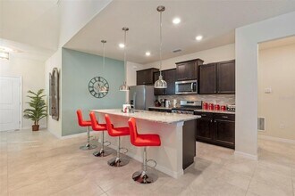 7195 Oakmoss Loop in Davenport, FL - Building Photo - Building Photo