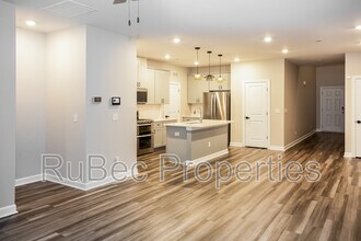 2006 Red Ash Dr in Charlotte, NC - Building Photo - Building Photo