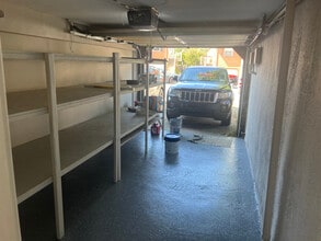 15139 Beverly Dr, Unit A in Philadelphia, PA - Foto de edificio - Building Photo