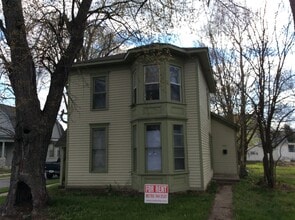 1434 Spy Run Ave in Fort Wayne, IN - Building Photo - Building Photo