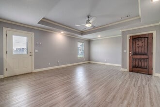 Chanel Place in Fort Smith, AR - Foto de edificio - Interior Photo