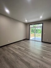 322 Park St in Millersburg, OH - Building Photo - Building Photo