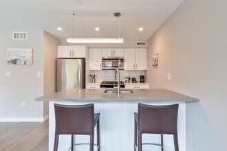 244 Hanover St in Boston, MA - Building Photo - Building Photo