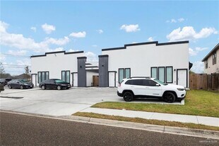 1429 W Harrison Ave, Unit 5 in Alton, TX - Building Photo