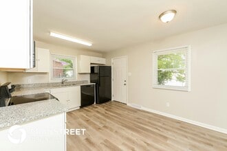 4240 Cody Dr in Winston-Salem, NC - Building Photo - Building Photo