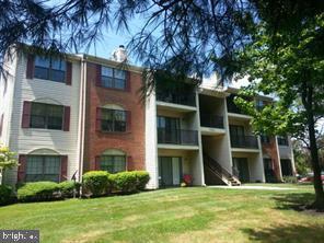 27 Mendrey Ct in Trenton, NJ - Building Photo - Building Photo