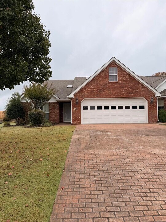 31 Enclave Cir in Paragould, AR - Building Photo