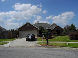 103 Gulls Pointe Dr in Lafayette, LA - Building Photo