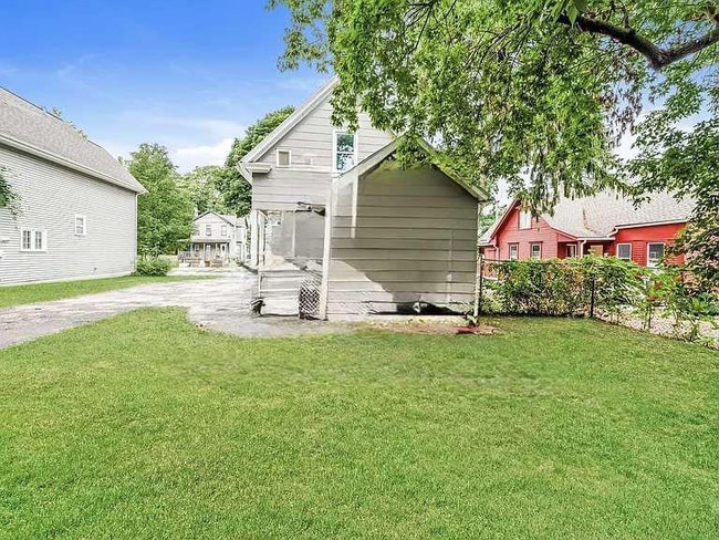 property at 42 Harris St