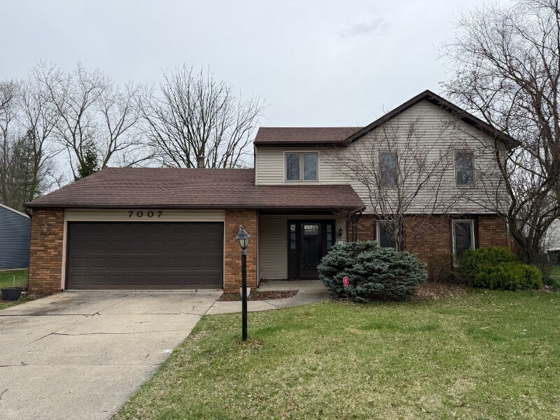 7007 Tanbark Ln in Fort Wayne, IN - Building Photo