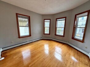 35 Irma Ave in Watertown, MA - Building Photo - Building Photo