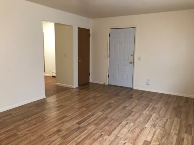 4825 Lovell Ln in Fitchburg, WI - Building Photo - Building Photo