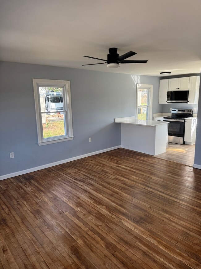 1302 Hazel St in Salisbury, MD - Building Photo - Building Photo