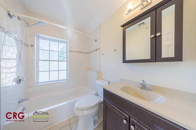 property at 1012 Chestnut St
