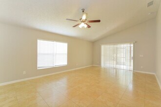 3813 Shawn Cir in Orlando, FL - Foto de edificio - Building Photo