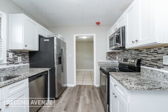 8163 Tudor Dr in Jonesboro, GA - Building Photo - Building Photo